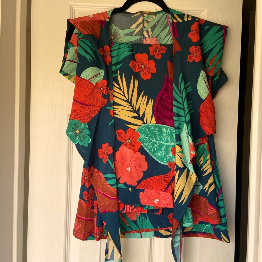 Two Piece Tie Up Set